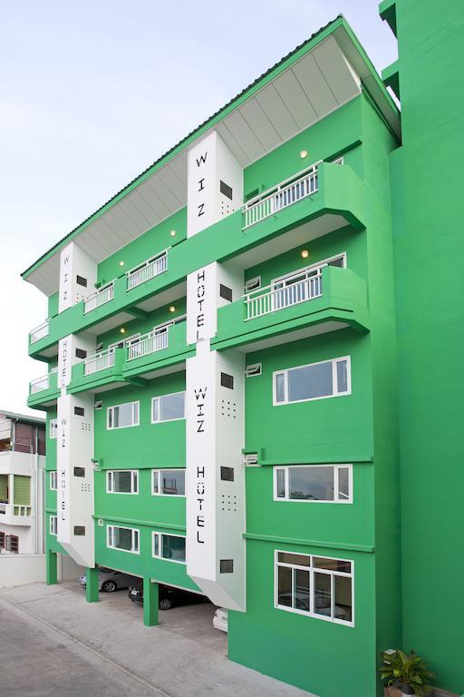 Wiz Hotel Pattaya Esterno foto