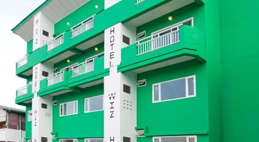 Wiz Hotel Pattaya Esterno foto